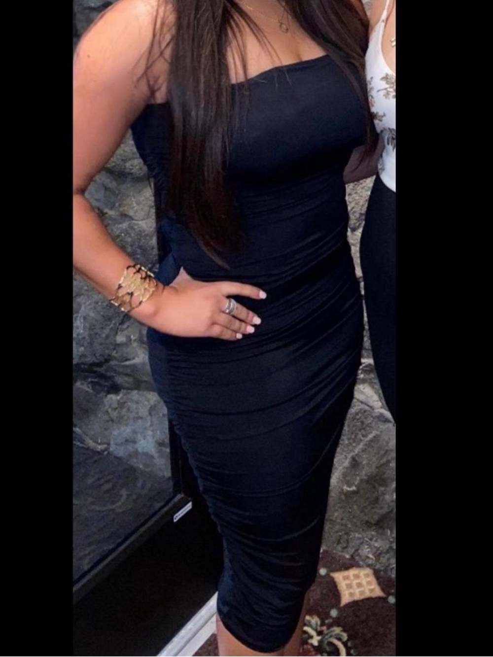 Elegant Strapless Midi Dress in Black